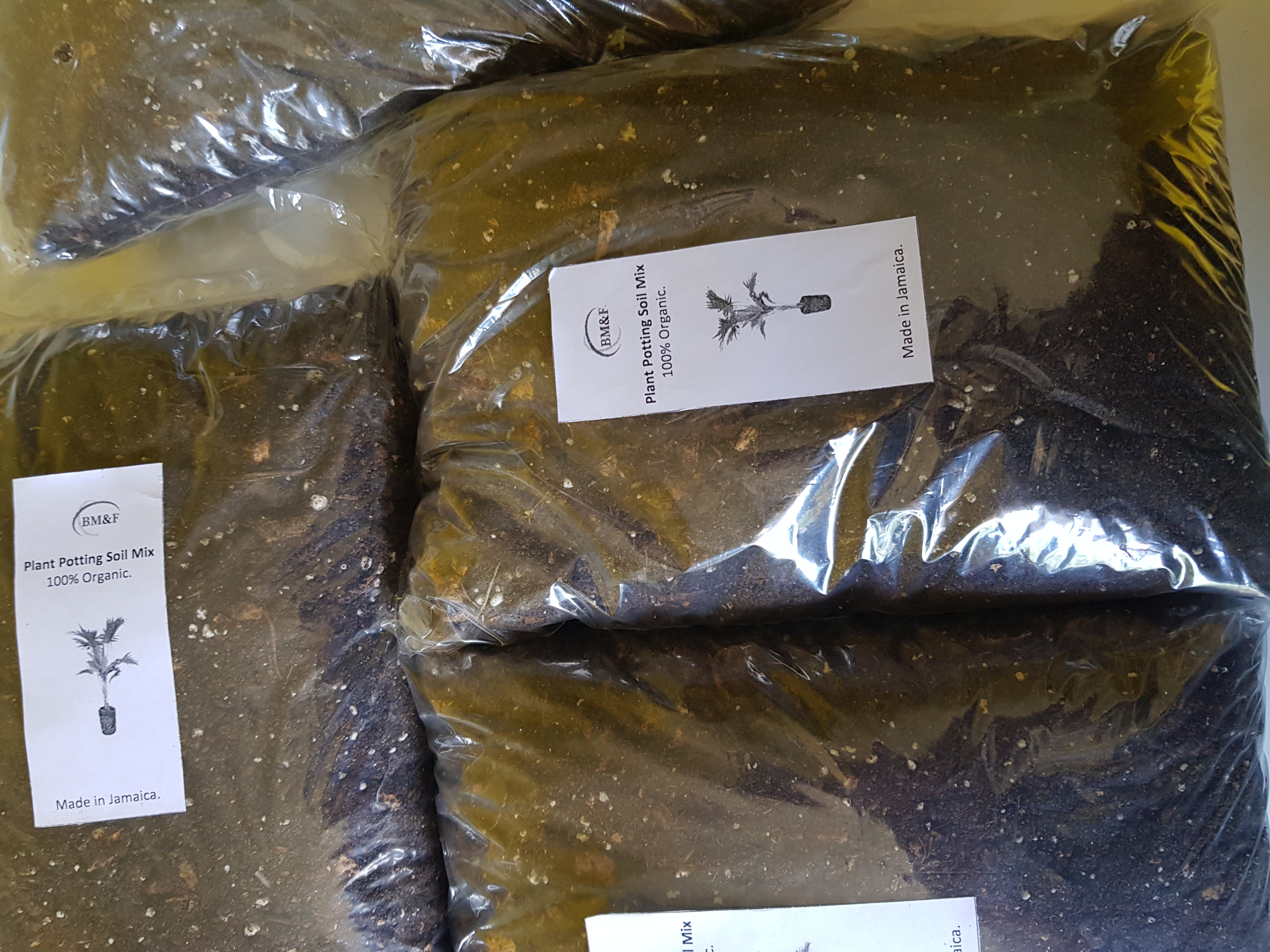 Organic Plant Potting Soil Mix